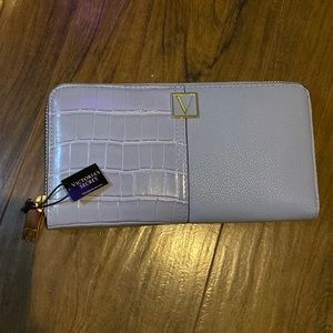 Victoria’s Secret wallet